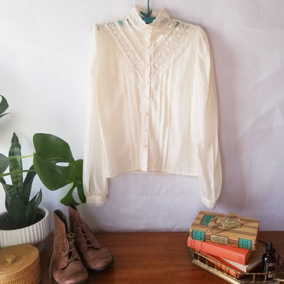 Gunne Sax Tops - Vintage Gunne Sax High Neck Blouse
